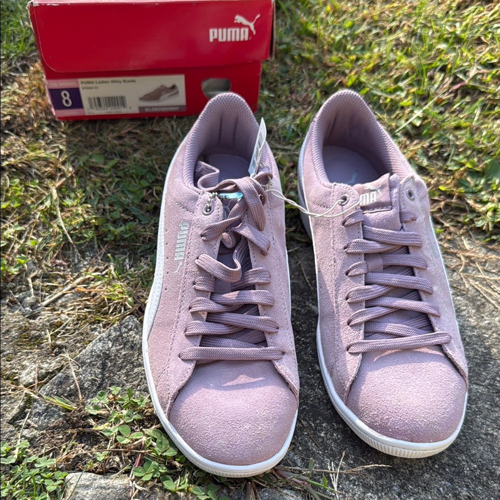 Puma Women's Lilac Suede Sneakers